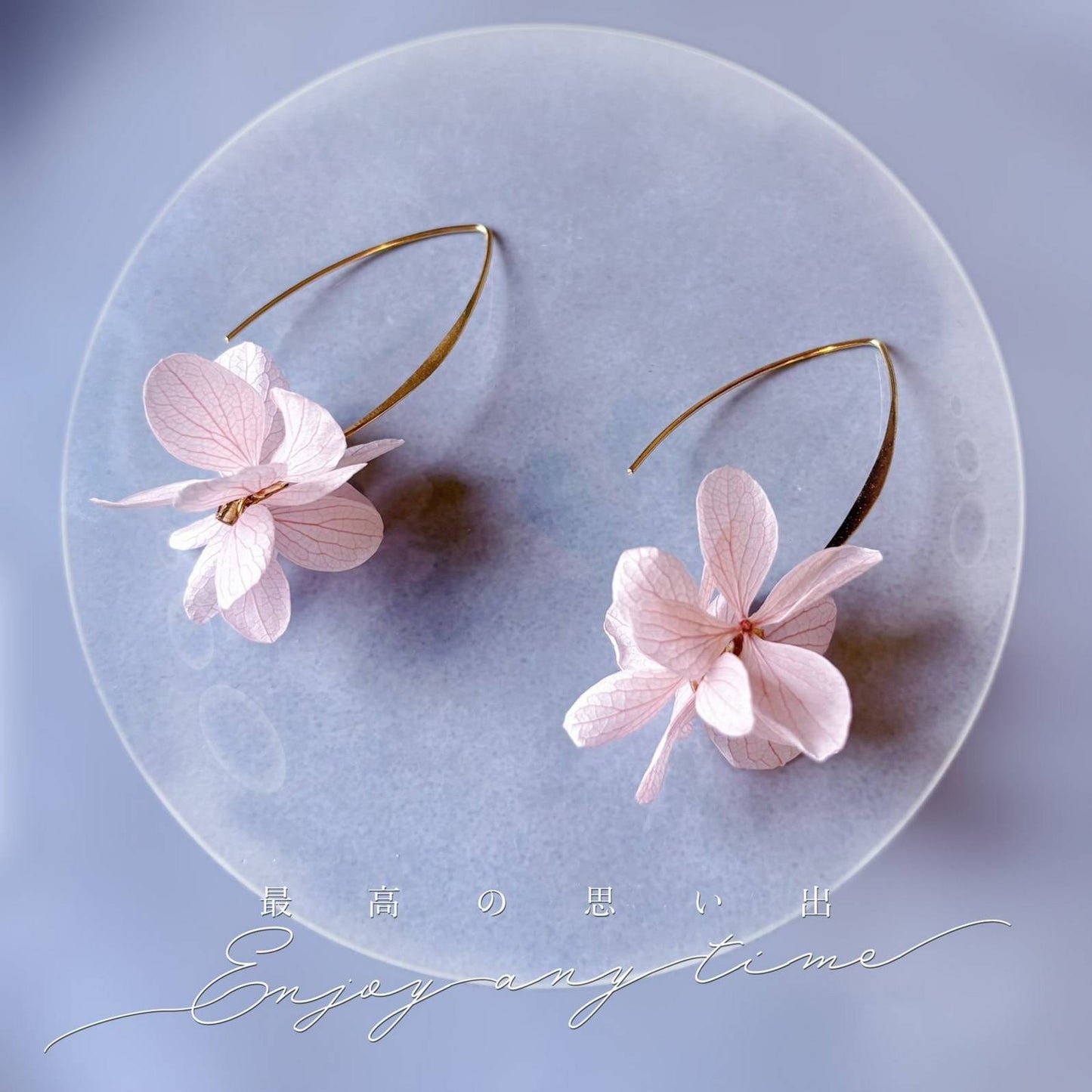 Parure de bijoux pour demoiselles d'honneur – Création artisanale en fleurs rose, idéale pour un mariage.