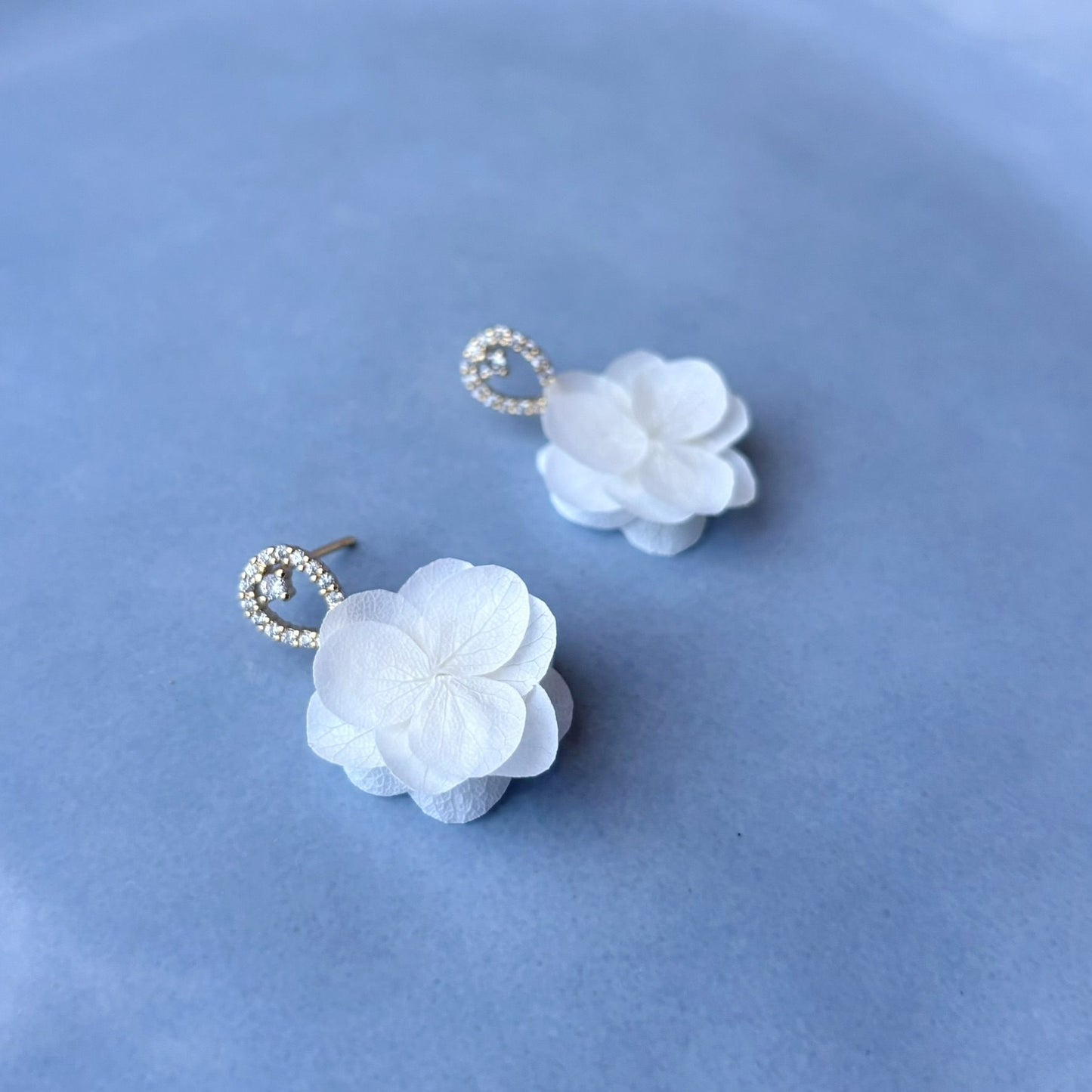 Bijoux hortensias stabilisés pour mariage, boucles d’oreilles faites main