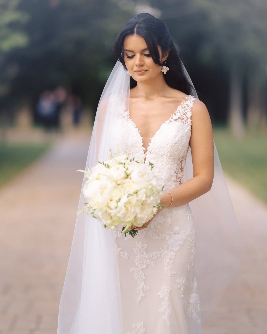 Bijoux mariage Hana&Alice, faits main, parfaits pour une touche naturelle et raffinée.