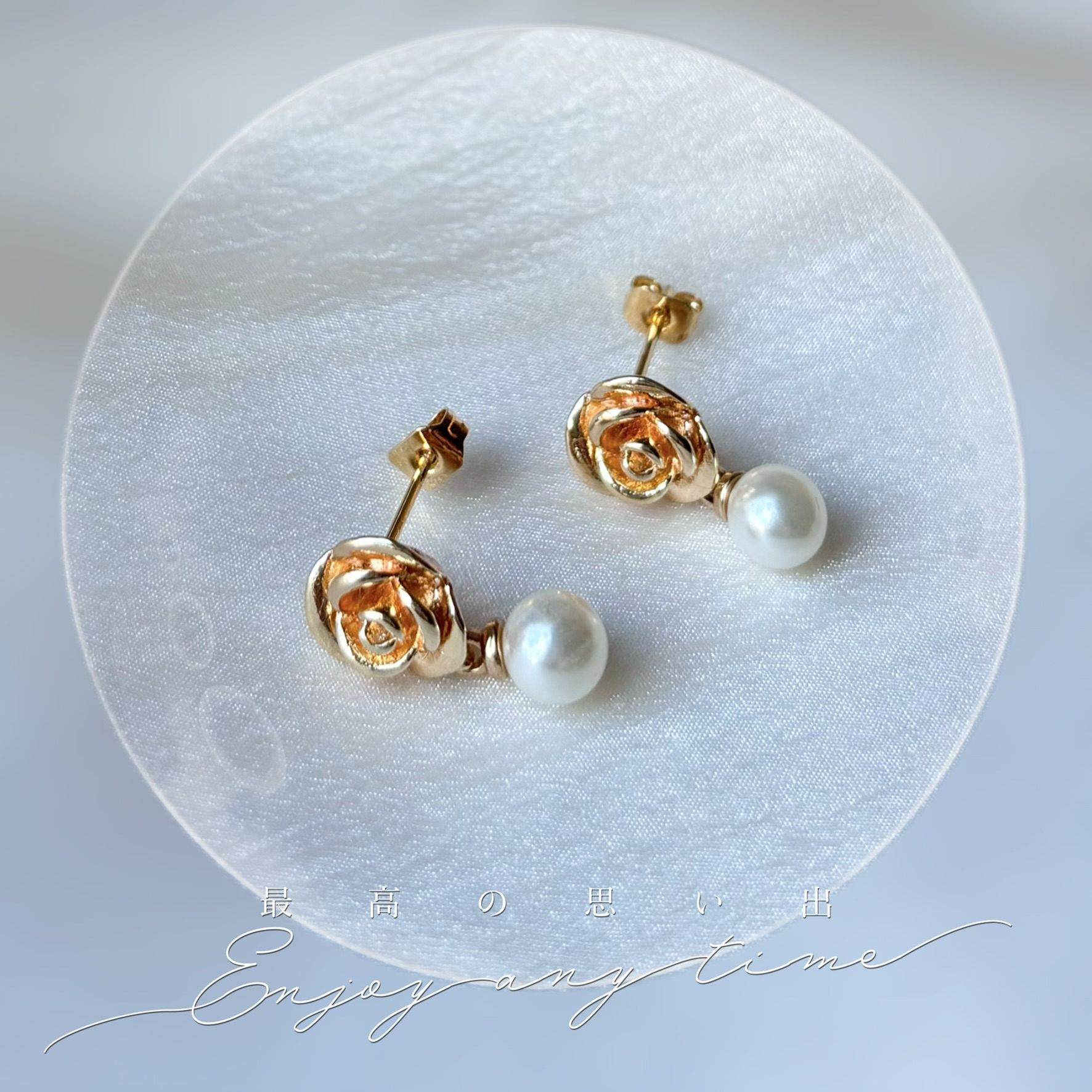 ROSIE - Wedding earrings with rose motif and small white pearl 