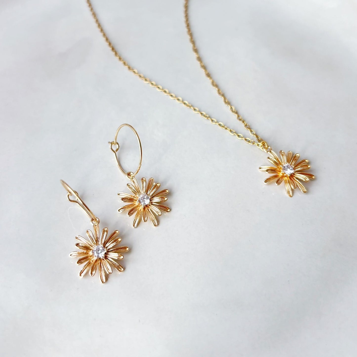 bijoux mariage fleur marguerite zircon collier bohème chic