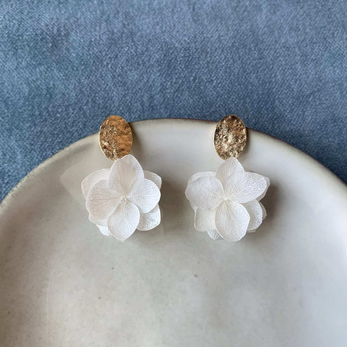HIFOT 8 Paires Boucles D'Oreilles Clip Femme - Perles Flocons Neige Fleurs Non Percées - Or Argent