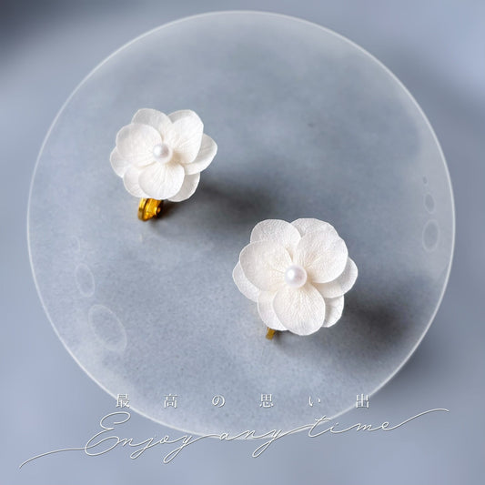 Bijoux mariage perle fleurs stabilisées clips élégants et légers