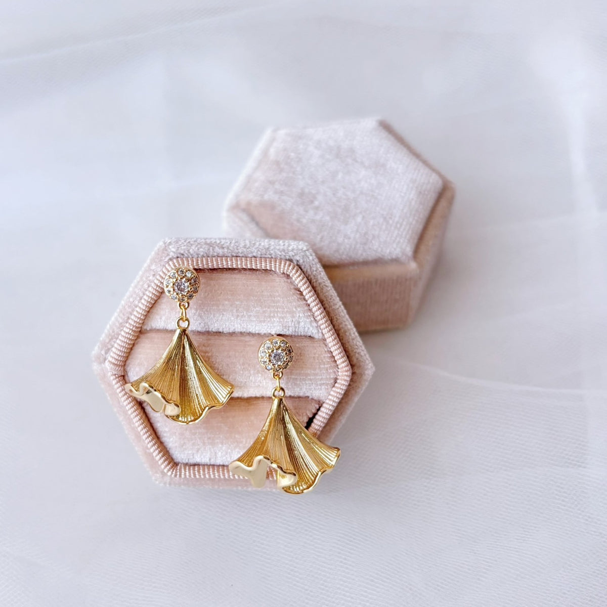 Boucles d’oreilles élégantes pour demoiselle d’honneur avec pendentif ginkgo