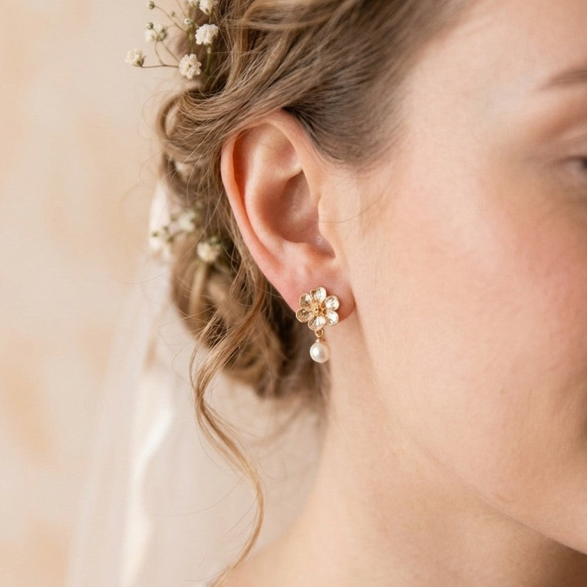 bijoux mariage bohème chic fleur dorée et perle