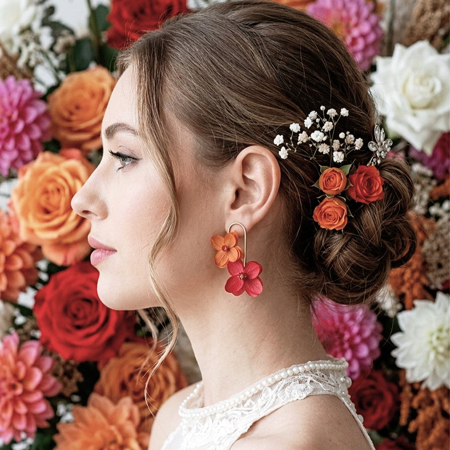 bijoux mariage fleurs stabilisées rouge et orange boucles d’oreilles florales Hana&Alice