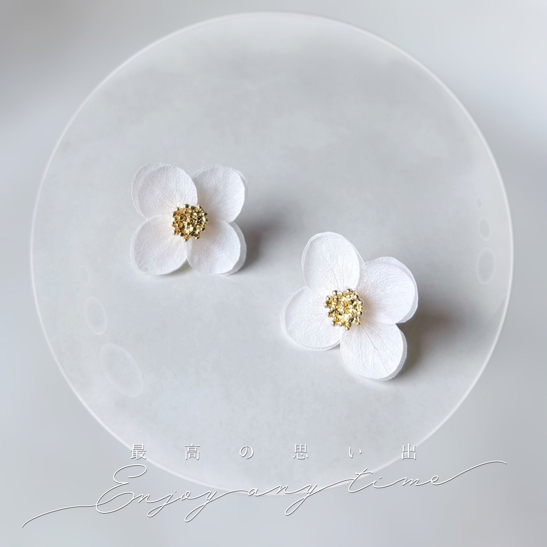 Boucles d’oreilles mariage bohème chic Hana&Alice, fleurs stabilisées