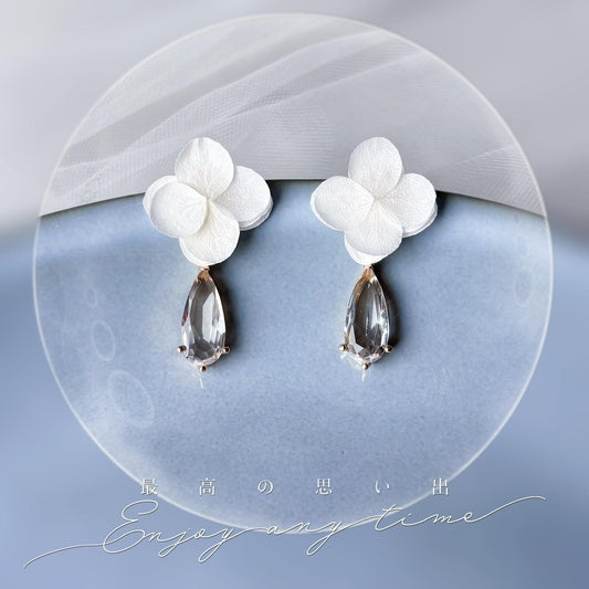 Boucles d’oreilles mariage chic pendentif verre – bijou floral artisanal