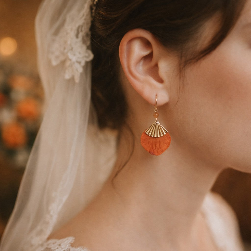Boucles d’oreilles mariage en fleurs stabilisées terracotta, perle pierre naturelle, cadeau unique pour témoins