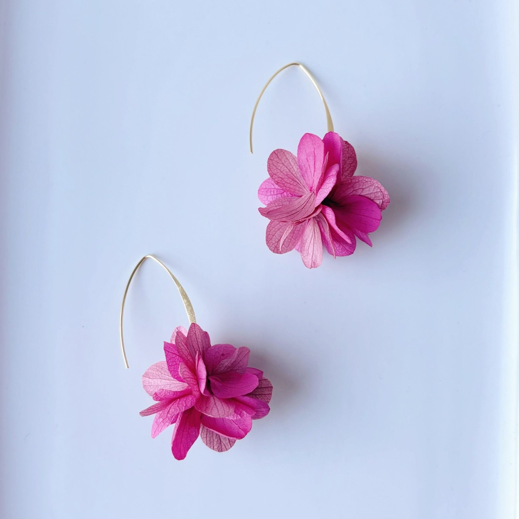 bijoux artisanaux avec fleurs stabilisées pour cadeau original femme