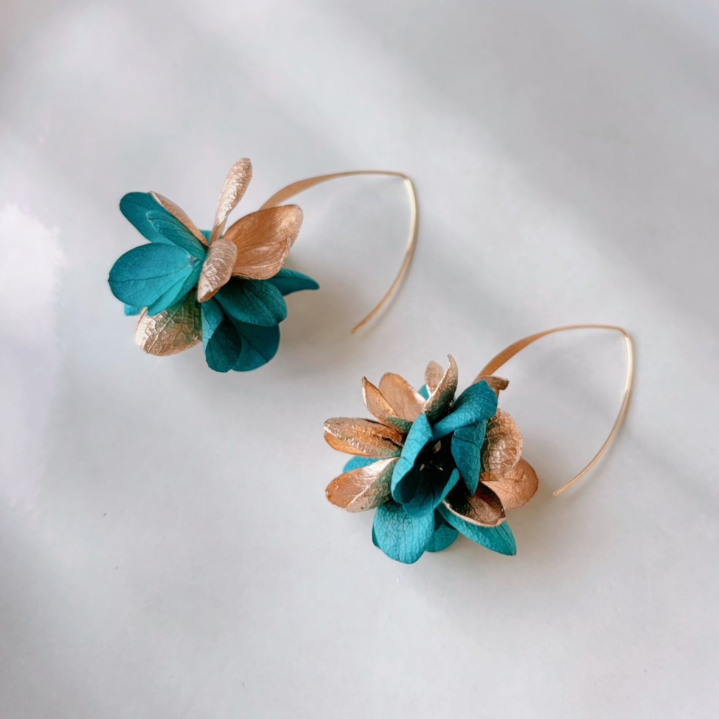 Bijoux mariage vert sapin et doré, fait main pour un style naturel et raffiné