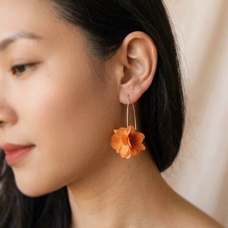 Parure bijoux mariage bohème chic fait main avec boucles d’oreilles SIENNA fleurs stabilisées