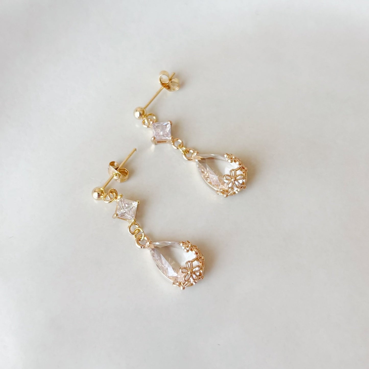 ANNA - Wedding dangle earrings with golden floral crystal drop Wedding Jewelry