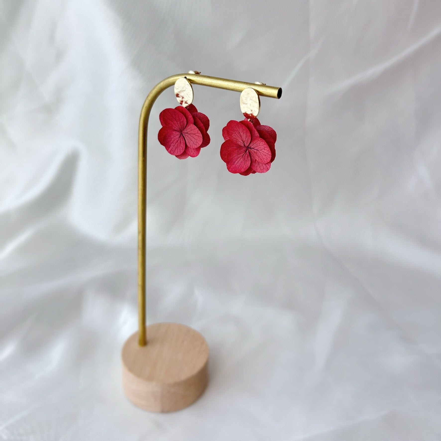 Boucles d’oreilles Hana&Alice rouge création artisanale pour mariage chic