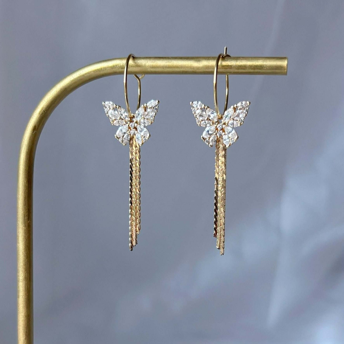 Boucles d'oreilles mariage zircon et bijoux papillon lumineux