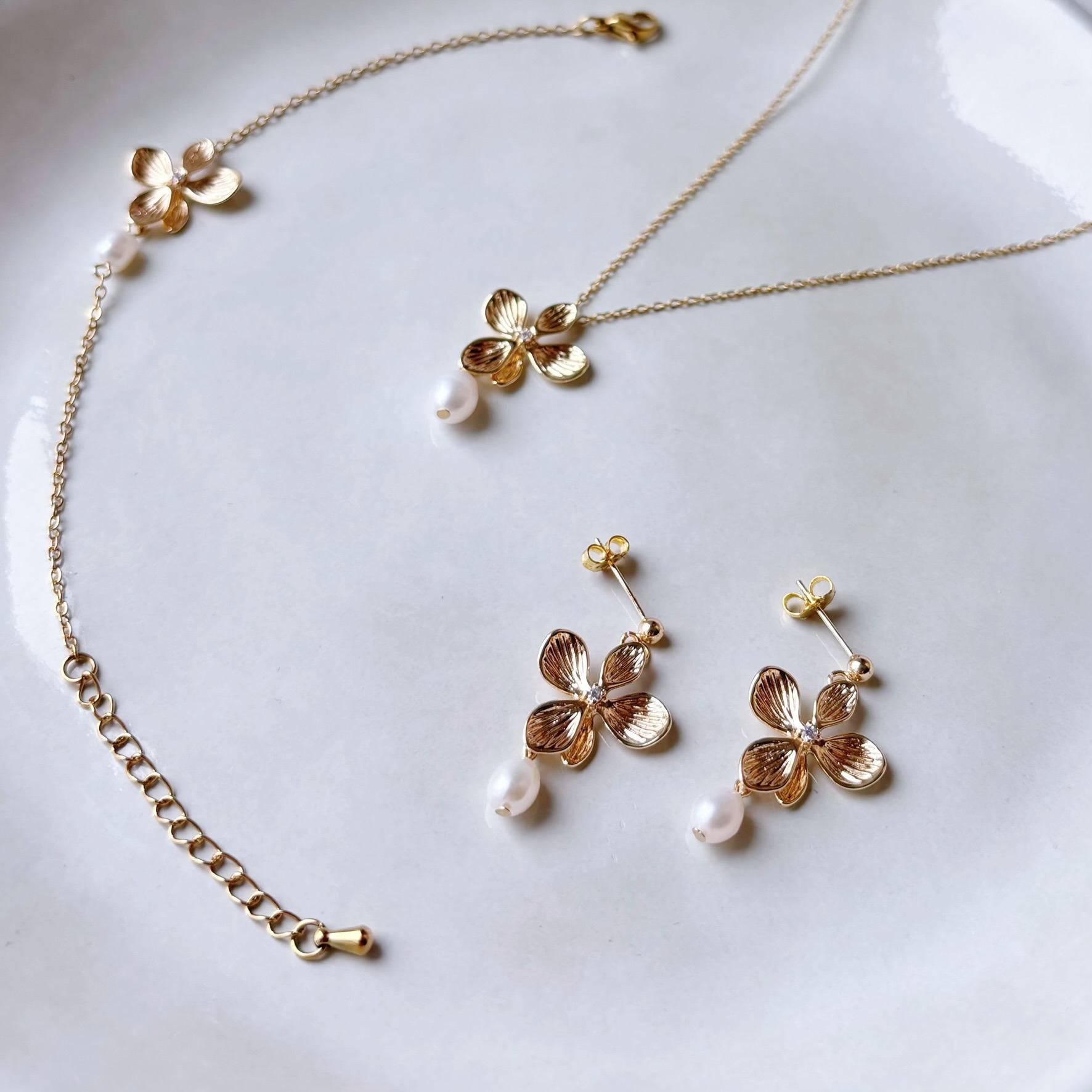 collier perle naturelle bijoux mariage délicat