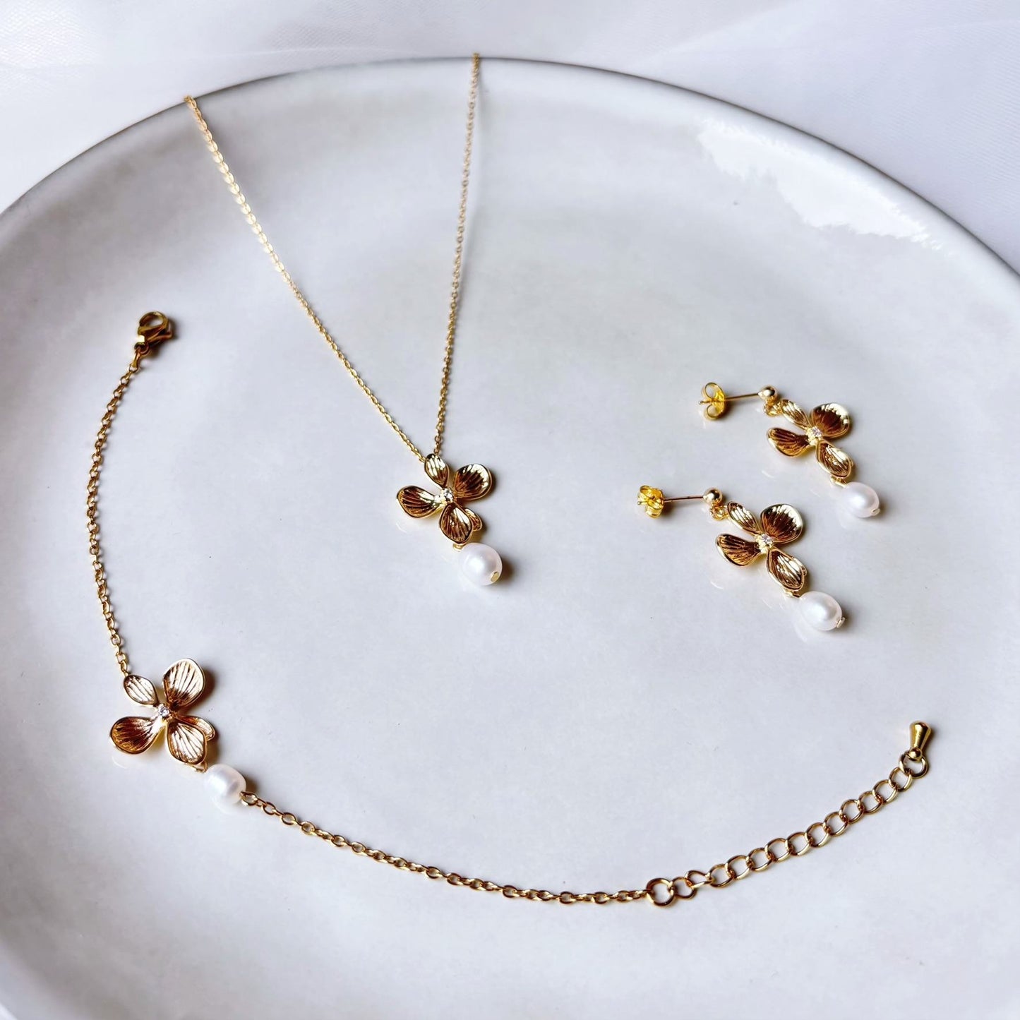 collier perle naturelle mariage bijou mariée élégant