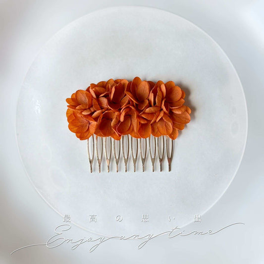 Peigne cheveux mariage terracotta fait main Hana&Alice hortensias stabilisés