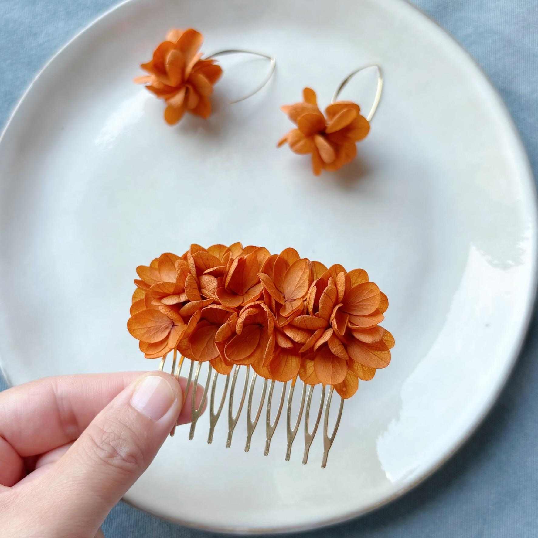 Épingle terracotta chignon mariage Hana&Alice fleur stabilisée artisanale