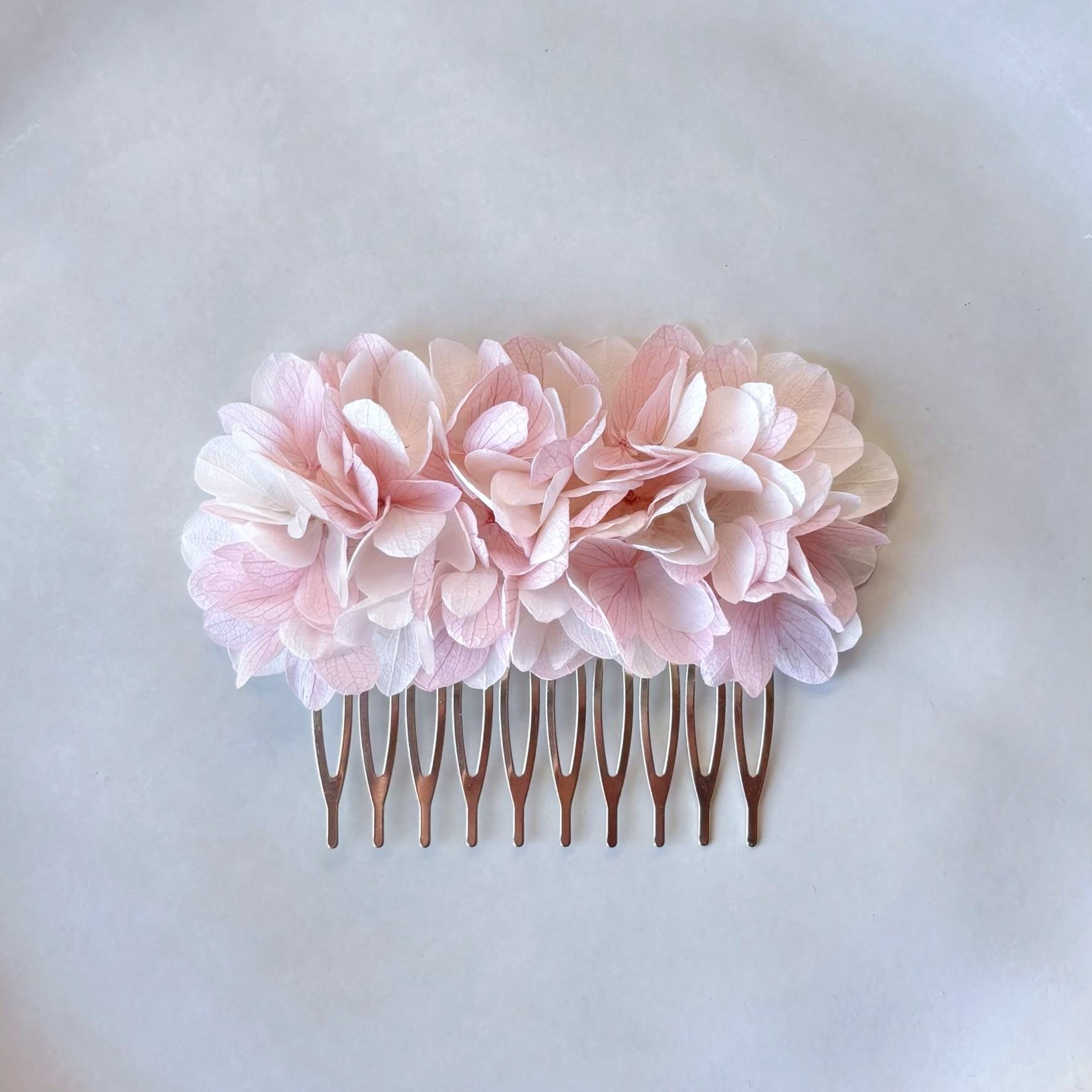 Accessoire cheveux mariage champêtre, fleurs stabilisées fait main.